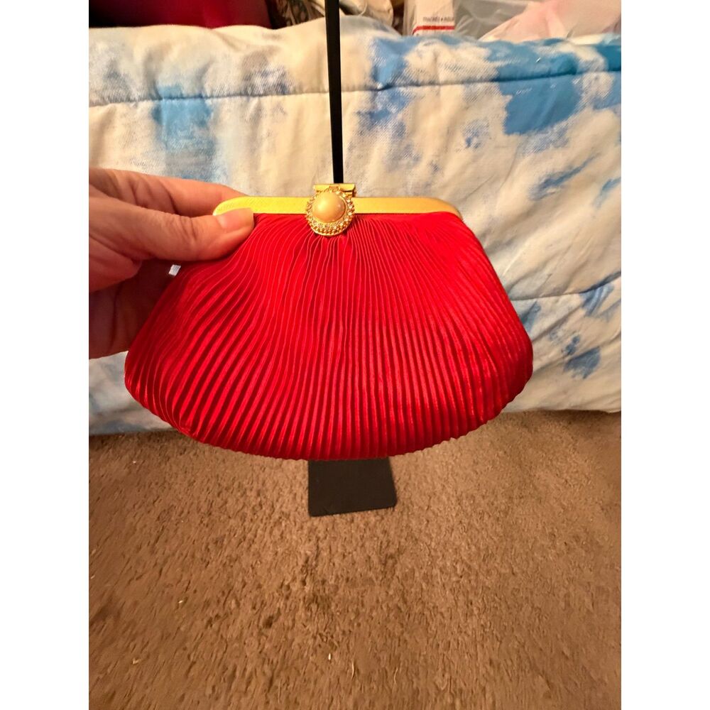 Vintage Y2K Red Pleated Satin Evening Bag Gold Frame Pearl Rhinestone Clasp